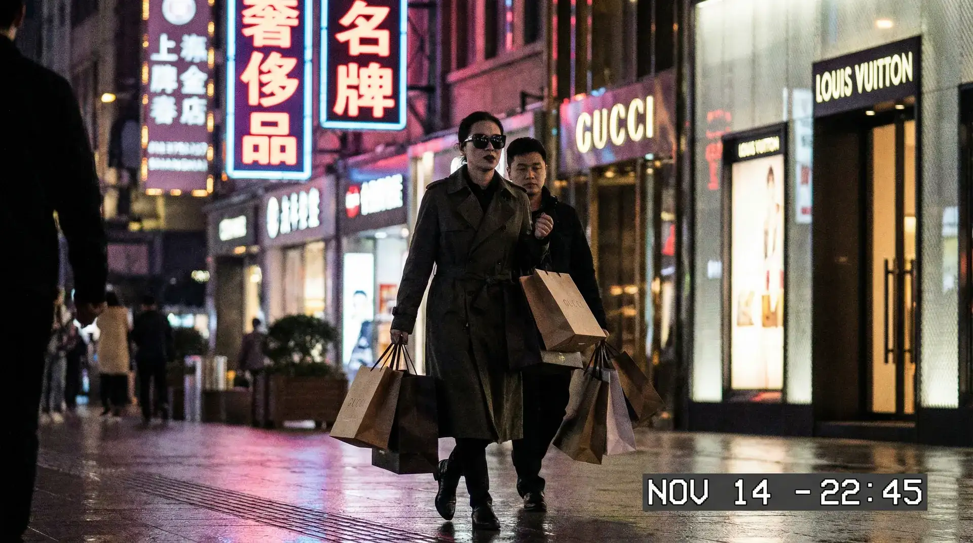 BOB体育网址 - 奢侈品购物被拍